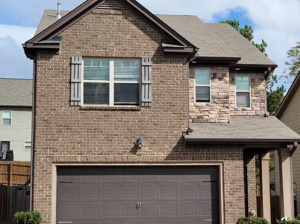 5748 Grande River Rd, College Park, GA 30349