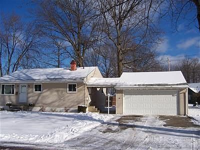 2nd image of 319 Shelton Blvd