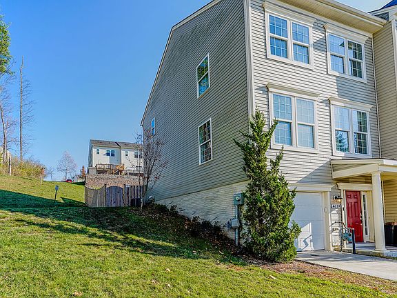 4th image of 6278 Newport Ct