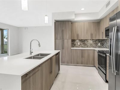 15901 Royal Pointe Ln #201, Fort Myers, FL, 33908