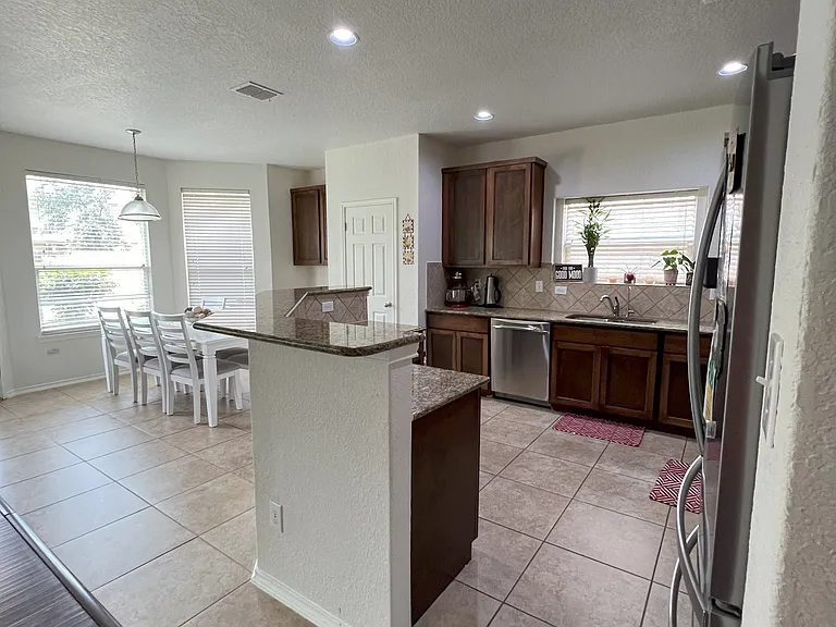 6339 Palmetto Way — Photo 10