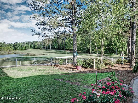 4th image of 134 Pinnacle Cir