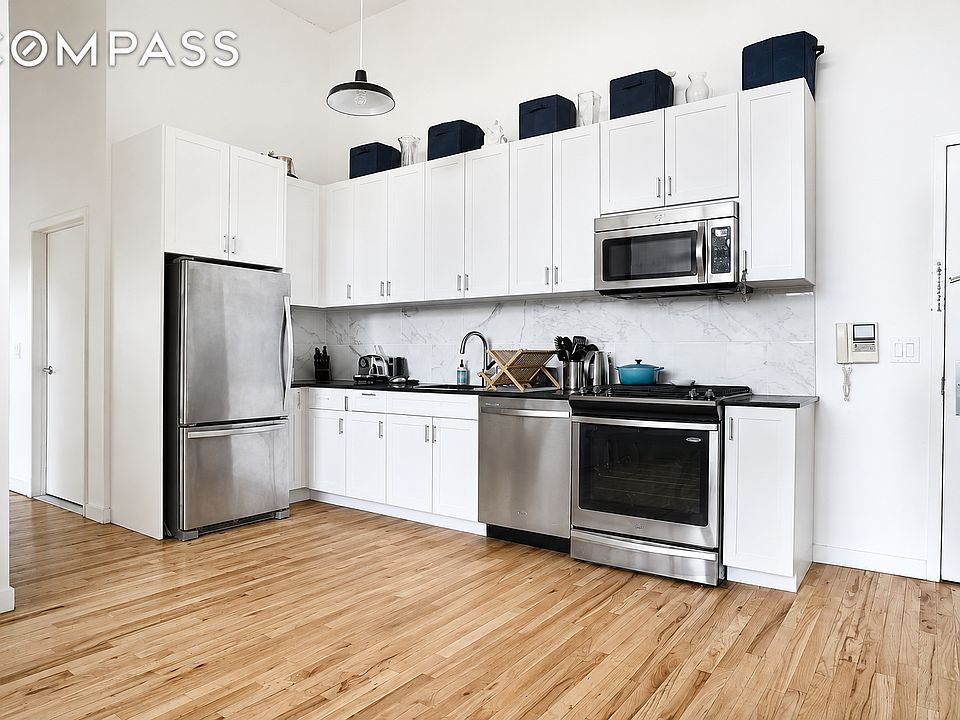 1st image of 204 Huntington St APT 2O