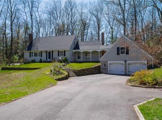23 Ridgewood Rd, Avon, CT 06001