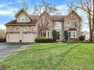 4901 Crosspoint Dr, Doylestown, PA 18902