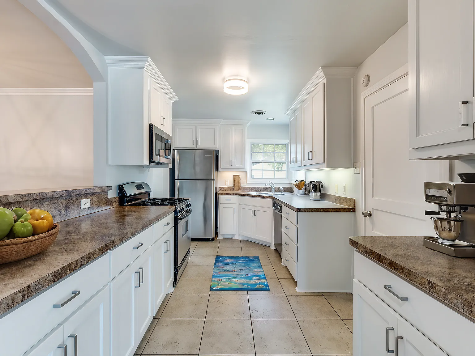 2 bed, 1410 sqft, $2,795 — Photo 3