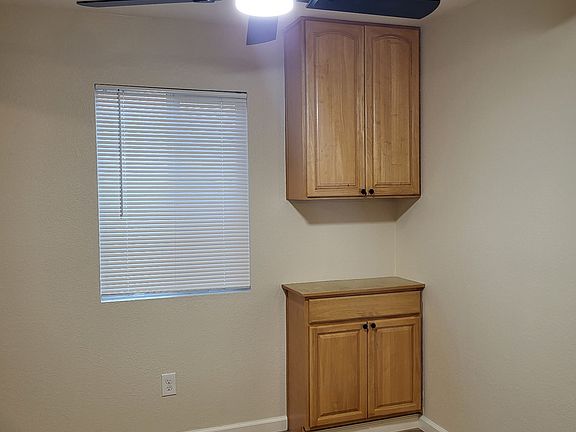 3rd image of 4455 Pacific St APT 12