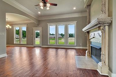 1st image of 15913 Greystone Dr