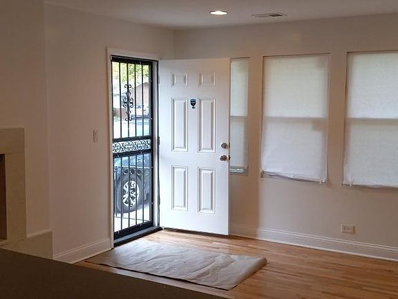 2nd image of 3007 Stafford Dr