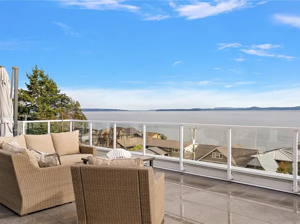 5118 Cordova Bay Rd #410, Saanich, BC V8Y 2K5