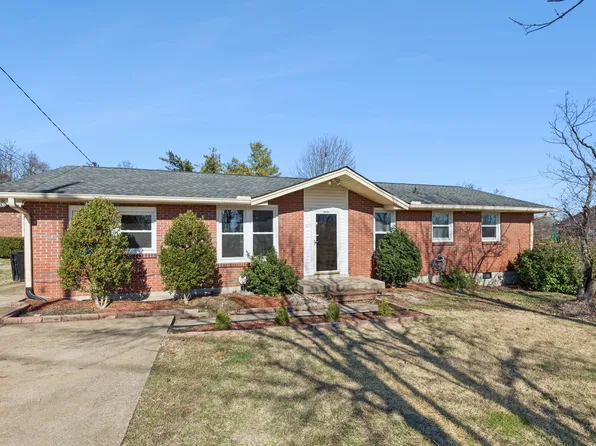 303 Janette Ave, Goodlettsville, TN 37072