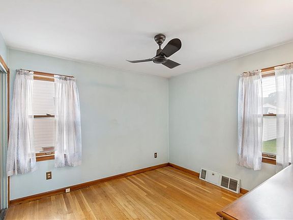 5th image of 5507 Forest Ave