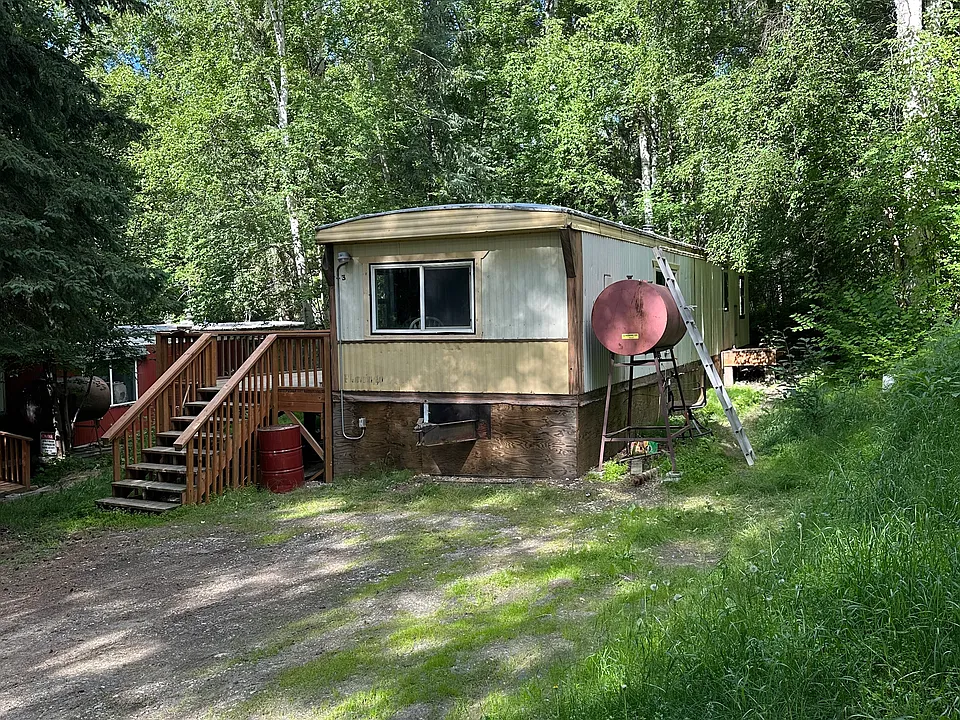 732 Old Steese Hwy N #3