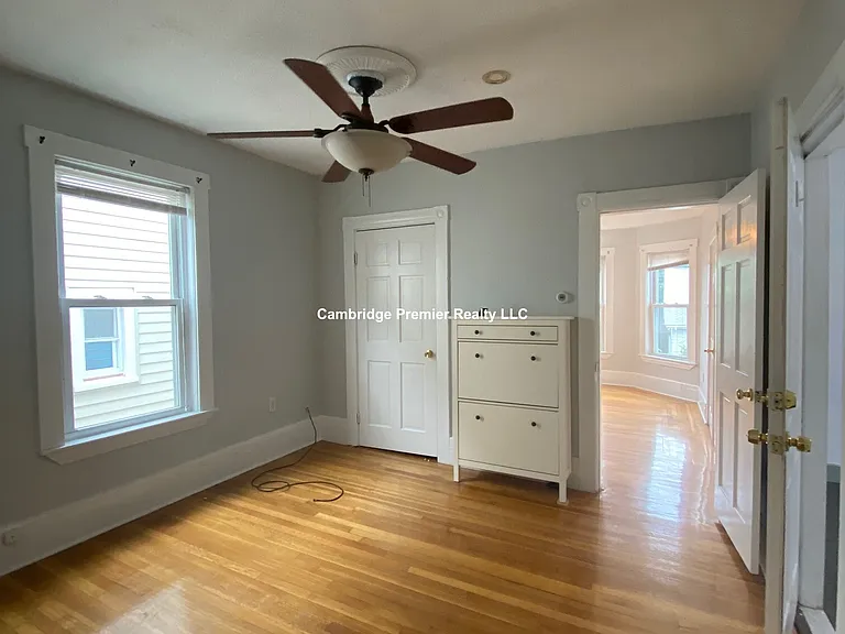 254 Western Ave — Photo 4