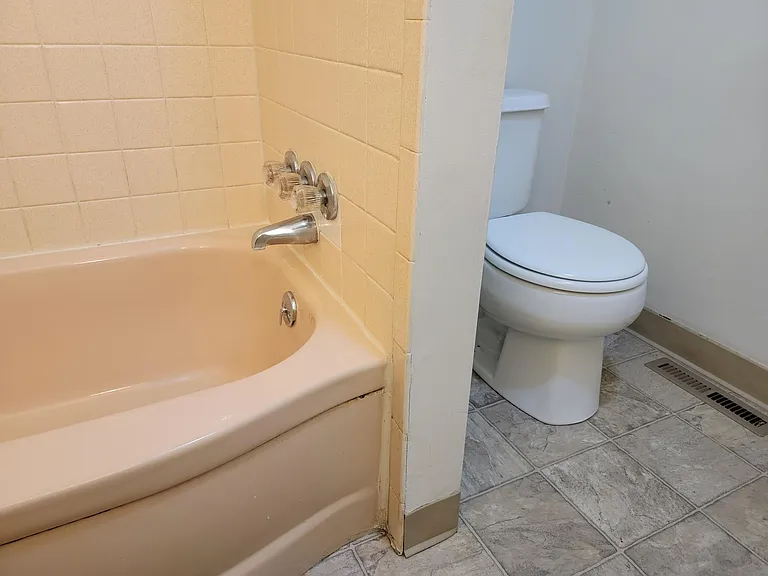 2511 Lititz Pike #K — Photo 9