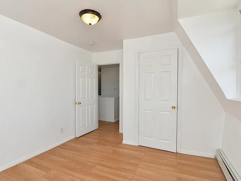 3709 Kennedy Blvd #4 — Photo 5