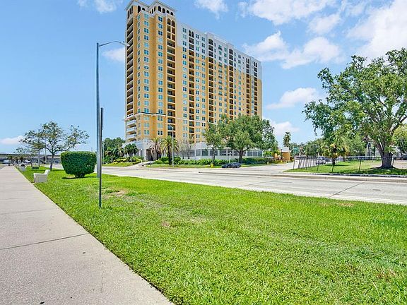 2nd image of 345 Bayshore Blvd APT 403