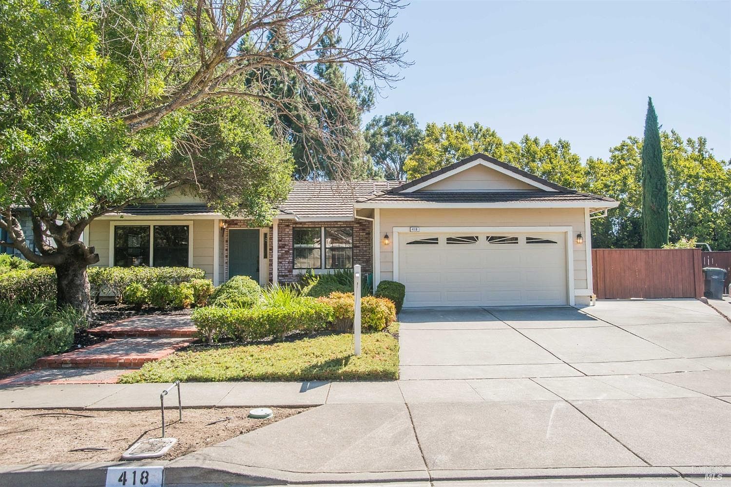 418 Oakwood Cir, Fairfield, CA 94534 | Zillow