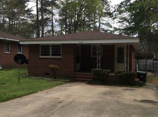 5119 Hodge St, Fayetteville, NC 28303