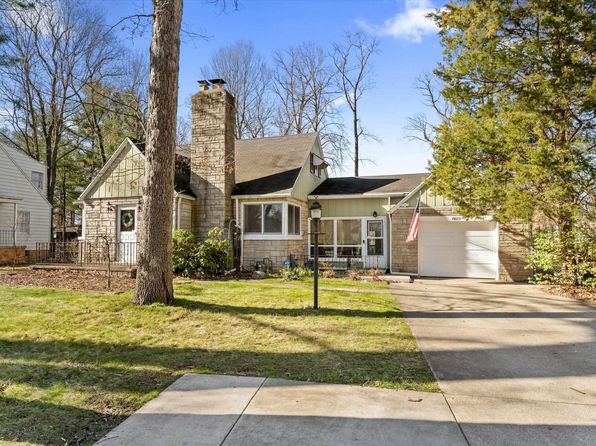 19573 Oakdale Ave, South Bend, IN 46637