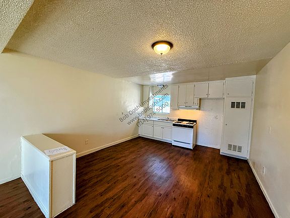 2nd image of 7443 Elm St APT 1