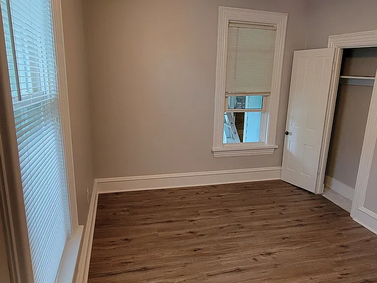 623 5th Ave #1/2 — Photo 39