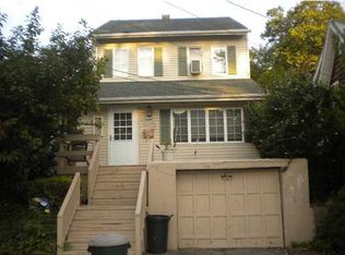22 Ludwig St, Staten Island, NY 10310