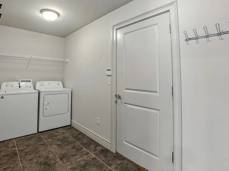3505 Longfords Mill Dr — Photo 12