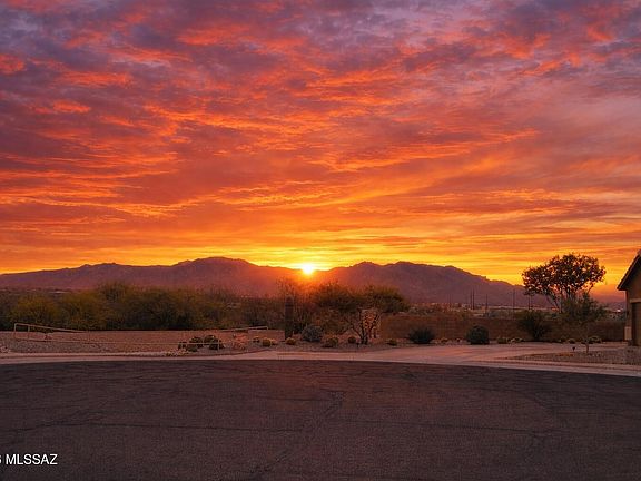 3rd image of 7422 W River Rim Pl