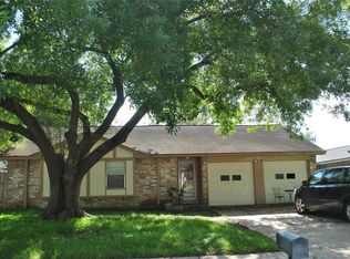 16126 Tibet Rd, Friendswood, TX 77546