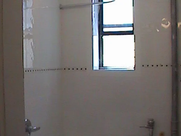 83-74 Talbot Street image 7 of 12