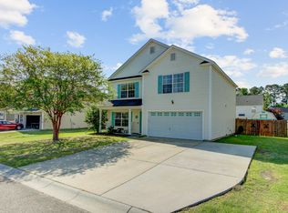 1005 Golden Aspen Dr, Moncks Corner, SC 29461