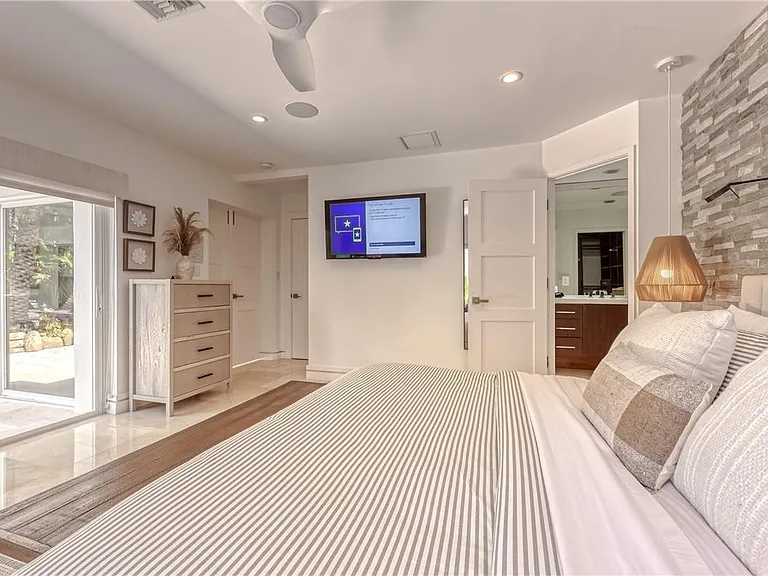 268 Imperial Ln — Photo 35