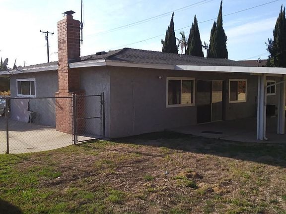 2nd image of 1952 Fern Hollow Dr