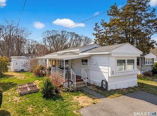 23 Linden Avenue North, Westbrook, CT 06498