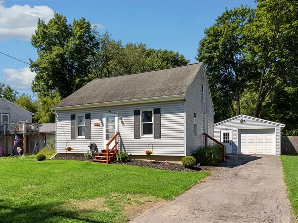 7663 Van Buren Rd, Baldwinsville, NY 13027