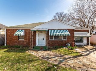 2104 Green Valley Rd, New Albany, IN 47150