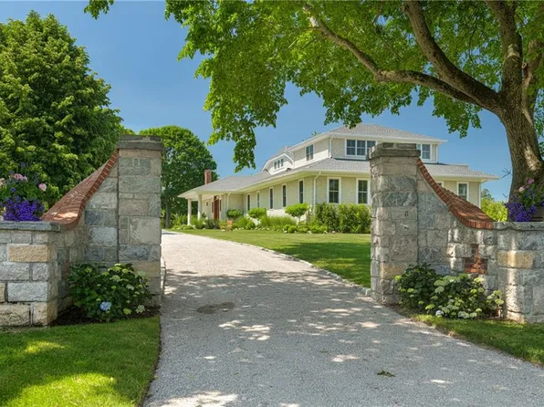 4 Foster Cove Rd, Westerly, RI 02891