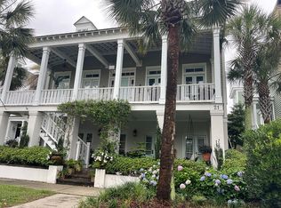 21 Faye Ln, Mount Pleasant, SC 29464