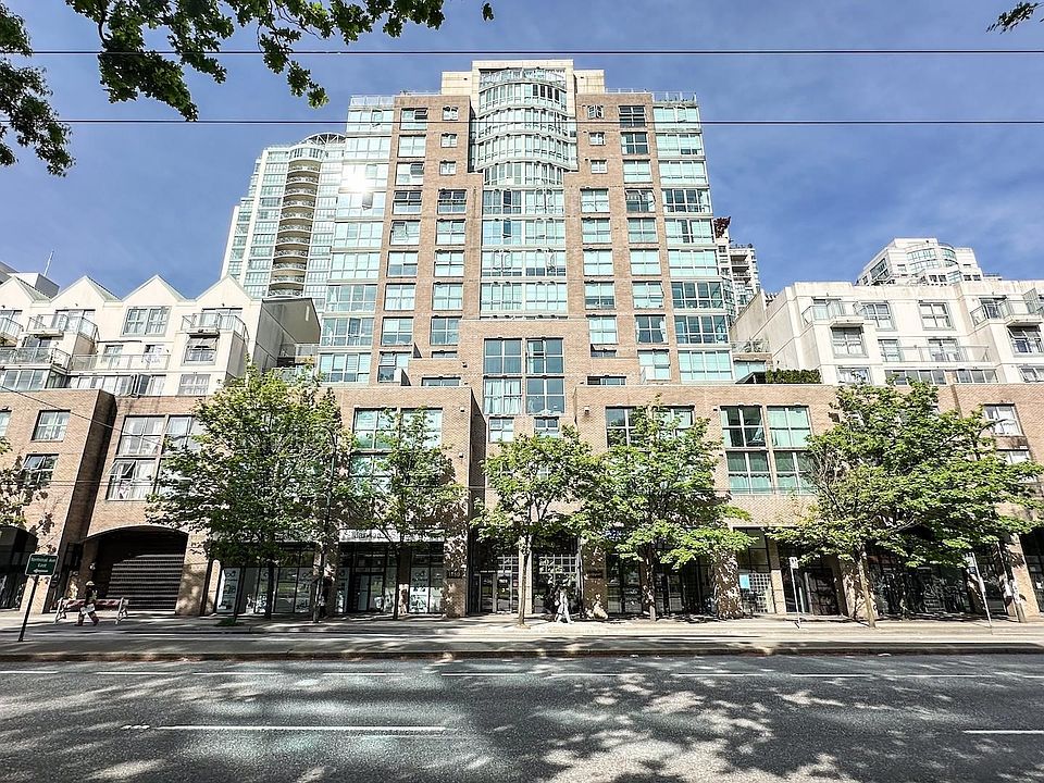 1st image of 1159 Main St #401