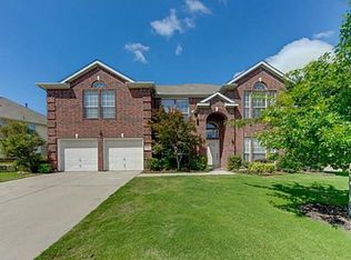 7400 Summer Meadows Dr, Fort Worth, TX 76123