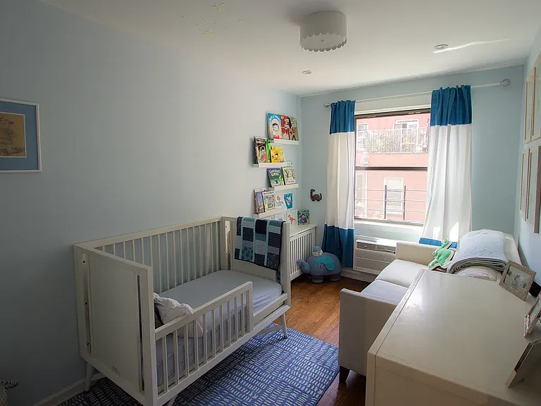 334 W 89th St #3 — Photo 15
