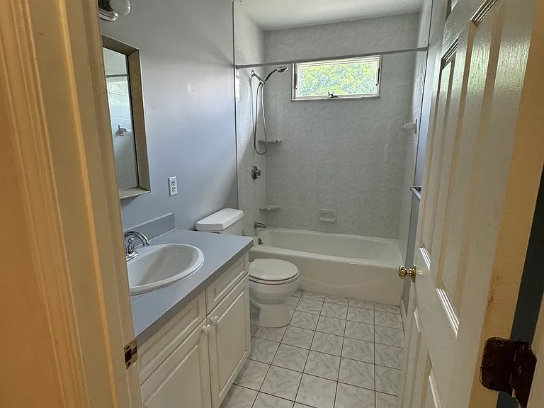 157 Summer St #1 — Photo 7