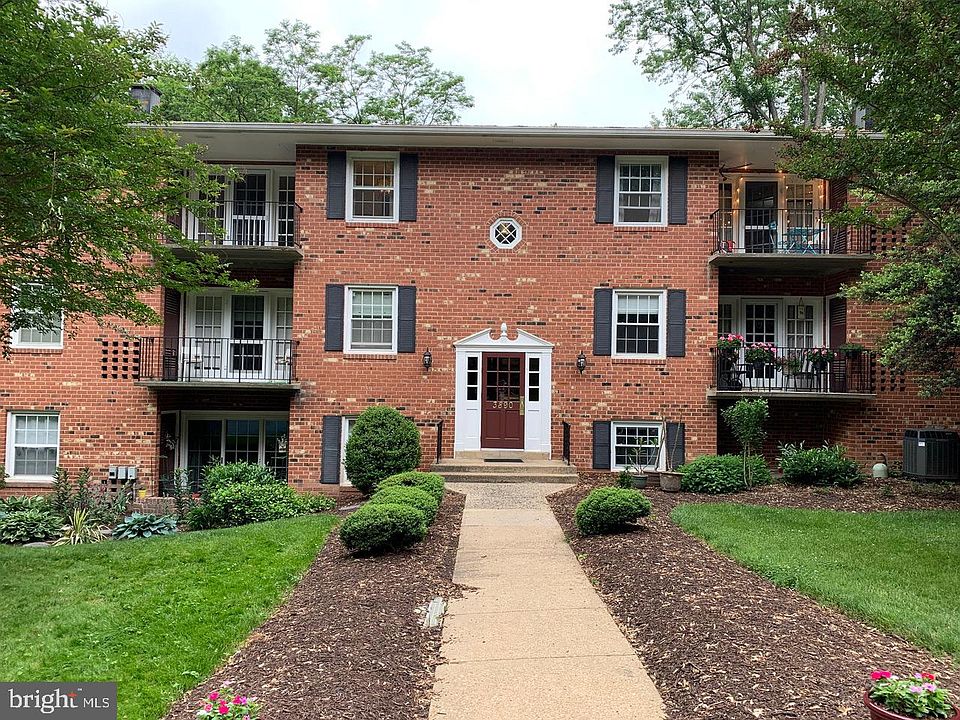 1st image of 3890 Lyndhurst Dr APT 203