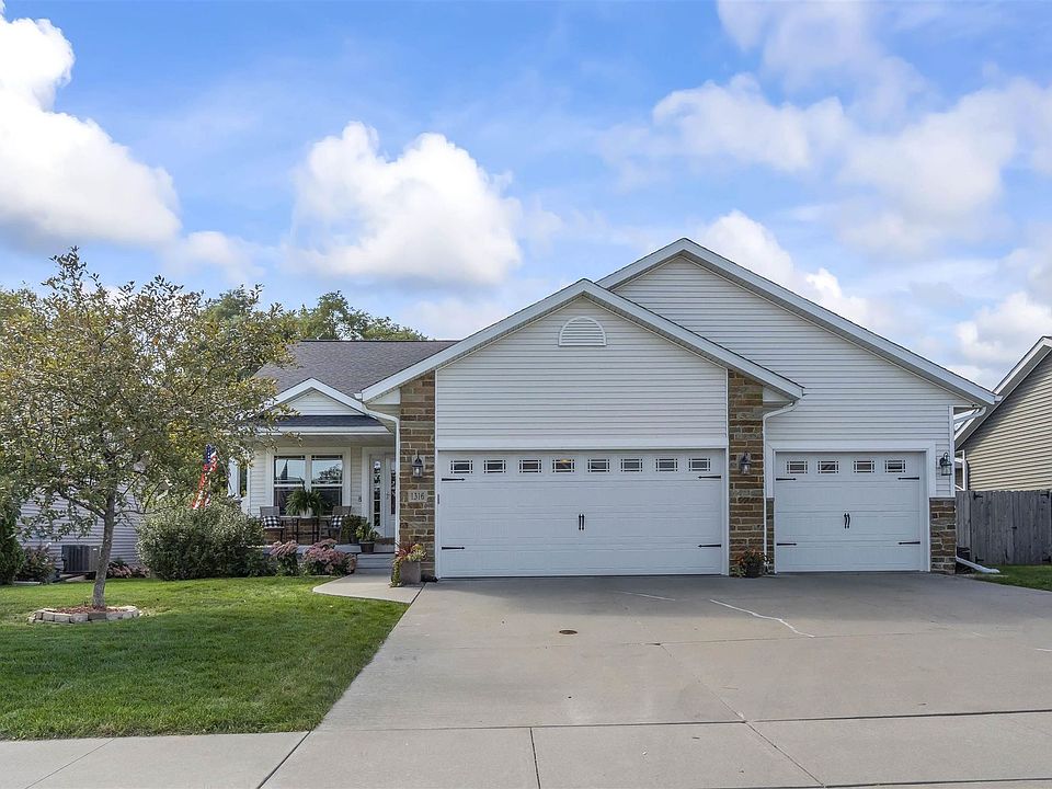 1st image of 1316 Algonquin Dr