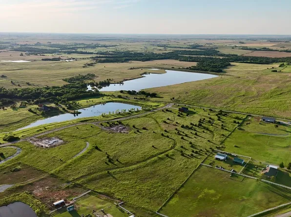 9 E 880th Rd, Cashion, OK 73016