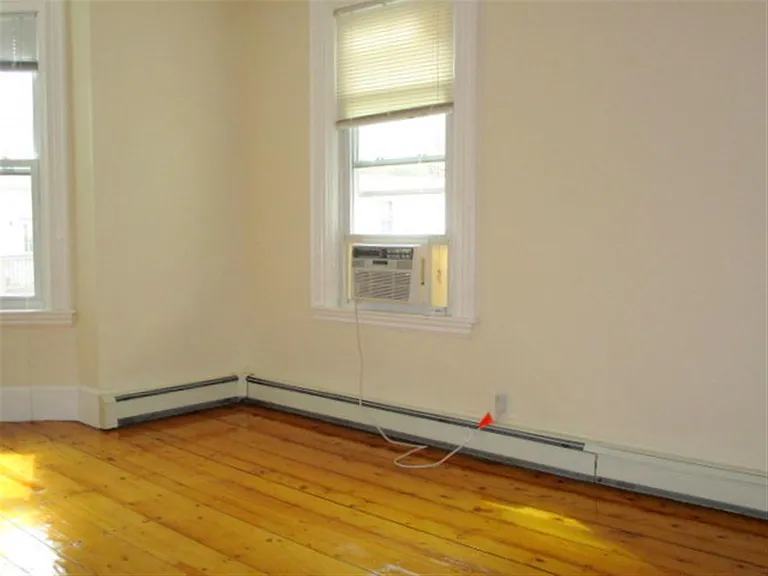 61 Summer St #3 — Photo 9