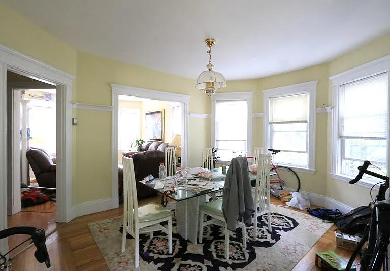 18 Park Ave #2 — Photo 8