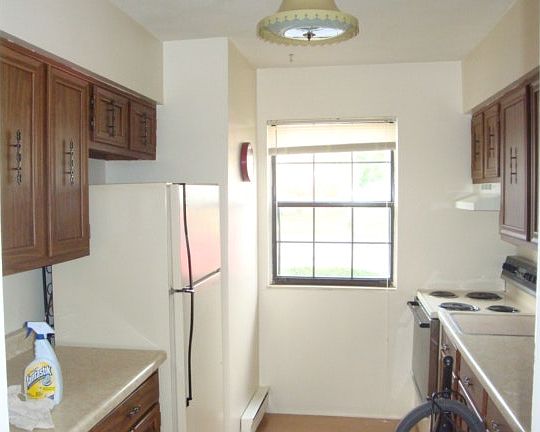 3rd image of 5265 College Corner Pike APT 8