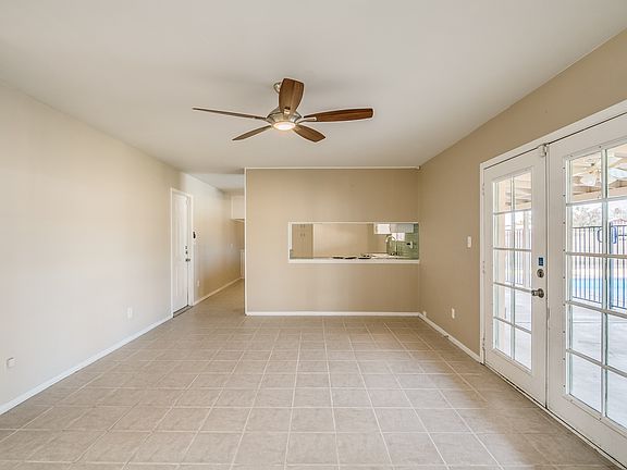 4th image of 3636 W Frier Dr